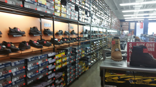 Shoe Store «SKECHERS Factory Outlet», reviews and photos, 719 Thompson Ln, Nashville, TN 37204, USA