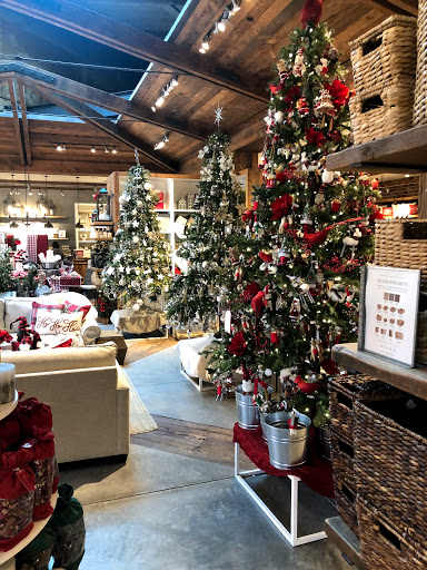 Furniture Store «Pottery Barn», reviews and photos, 1822 Redwood Hwy, Corte Madera, CA 94925, USA
