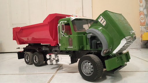 Warehouse «Bruder Toys America, Inc.», reviews and photos, 4950 W 145th St, Hawthorne, CA 90250, USA