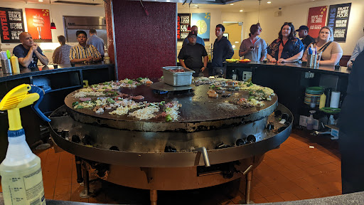 Shopping Mall «Anaheim GardenWalk», reviews and photos, 400 West Disney Way, Anaheim, CA 92802, USA