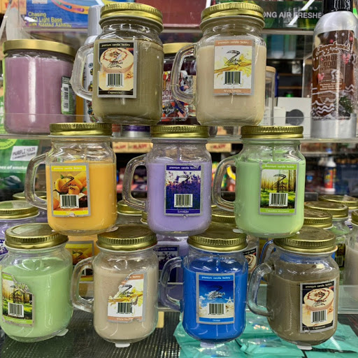 Tobacco Shop «Pine-Apple Xpress Smoke Shop Vape Shop, & Hookahs Sugar Land», reviews and photos, 10701 W Bellfort Ave b182, Houston, TX 77099, USA