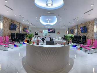 Vivacious Nails & Lounges