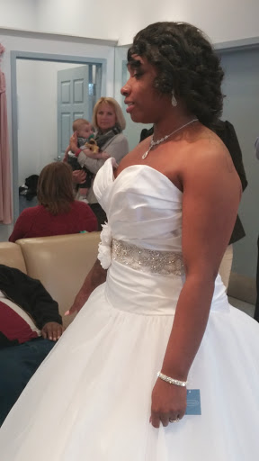 Bridal Shop «Alfred Angelo Bridal», reviews and photos, 6020 E 82nd St #501, Indianapolis, IN 46250, USA