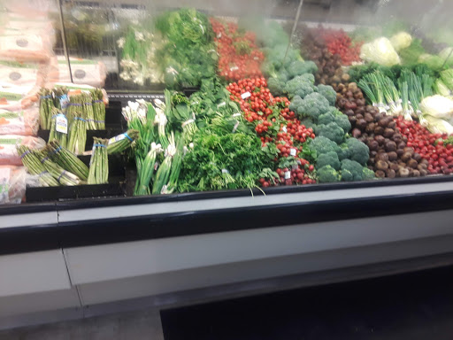 Grocery Store «Supermercado Nuestra Familia», reviews and photos, 1826 Vinton St, Omaha, NE 68108, USA