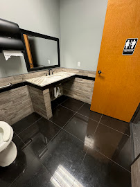 Pampered Today Salon Suite Leasing Arlington - Photo 8 - Car repair in Arlington, TX, Arlington