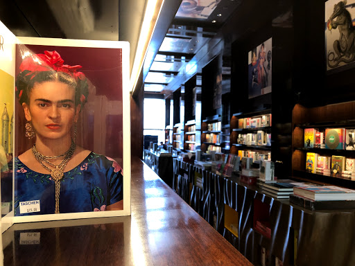 Book Store «TASCHEN Store Beverly Hills», reviews and photos, 354 N Beverly Dr, Beverly Hills, CA 90210, USA