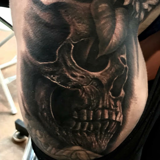 Explore tiger tattoo ideas for men, creative tattoo ideas in Arlington, available at Urbans Tattoo & Piercing Studio