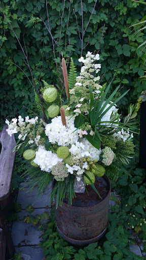 Florist «La Petite Fleur», reviews and photos, 259 Prescott St, St Paul, MN 55107, USA