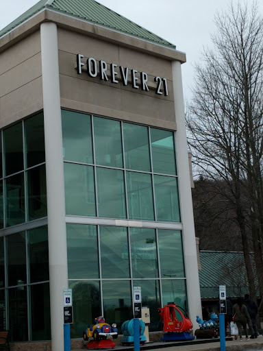 Clothing Store «Forever 21», reviews and photos, 1000 PA-611 g200, Tannersville, PA 18372, USA