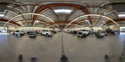 Auto Body Shop «Folsom Lake Toyota Collision Center», reviews and photos, 12747 Folsom Blvd, Folsom, CA 95630, USA