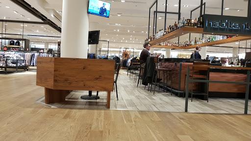 Department Store «Nordstrom Michigan Avenue», reviews and photos, 55 E Grand Ave, Chicago, IL 60611, USA