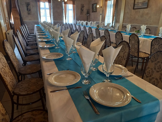 Nyitvatartás: S-Öntés Étterem