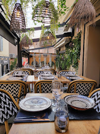 Atmosphère du Restaurant thaï Koh Pétrie à Saint-Tropez - n°1