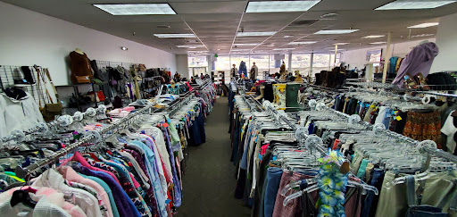 Thrift Store «Hospice Gift & Thrift of Grass Valley», reviews and photos, 762 Freeman Ln, Grass Valley, CA 95949, USA