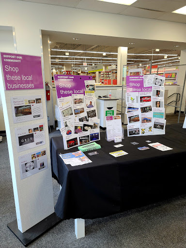 Office Supply Store «Staples», reviews and photos, 209-34 Northern Blvd, Bayside, NY 11361, USA