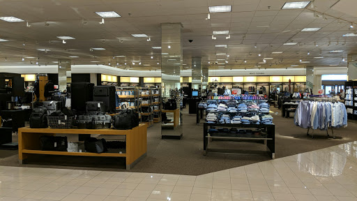Department Store «Nordstrom Beachwood Place», reviews and photos, 26200 Cedar Rd, Beachwood, OH 44122, USA