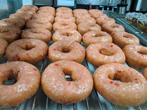 Donut Shop «Lee Donuts», reviews and photos, 124 Peterson Rd, Libertyville, IL 60048, USA