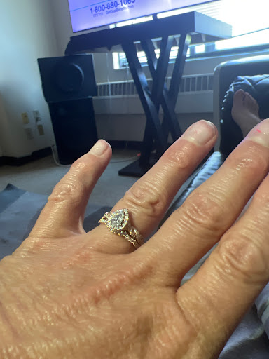 Pawn Shop «Garden City Exchange», reviews and photos, 32555 Ford Rd, Garden City, MI 48135, USA