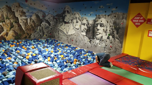Amusement Center «Jumpoline Family Fun Center», reviews and photos, 15380 E Hampden Ave, Aurora, CO 80013, USA