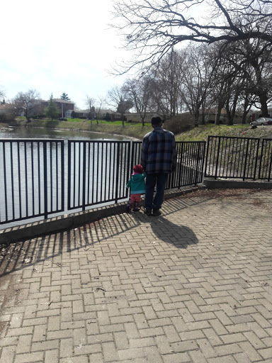 Park «Lake Shore Park», reviews and photos, 9610 E Shore Dr, Oak Lawn, IL 60453, USA