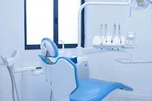 Centri Dentistici Tomaselli image