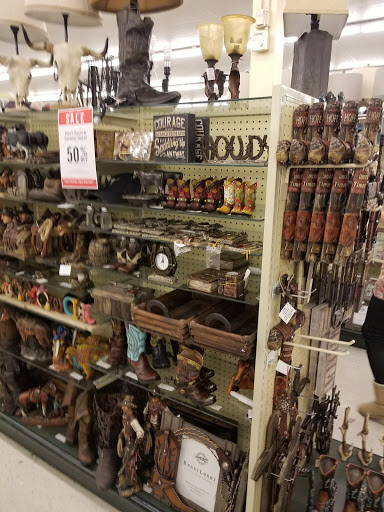 Craft Store «Hobby Lobby», reviews and photos, 641 N Victory Blvd, Burbank, CA 91502, USA