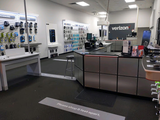 Cell Phone Store «GoWireless Verizon Authorized Retailer», reviews and photos, 1714 Hill Rd N, Pickerington, OH 43147, USA