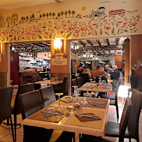 Atmosphère du Restaurant LES 3 ETANGS à Jouy-sur-Eure - n°10