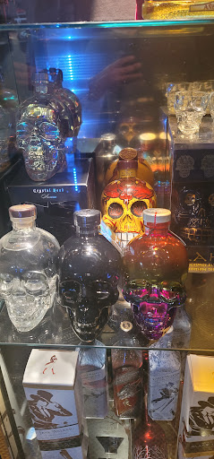 Liquor Store «Town Center Wine And Spirit Liquor Store», reviews and photos, 6401 America Blvd #110, Hyattsville, MD 20782, USA