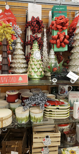 Department Store «T.J. Maxx», reviews and photos, 23632 WA-99, Edmonds, WA 98026, USA