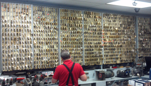 Locksmith «Mr. Lock Locksmith & Security Systems», reviews and photos, 2061 Beechmont Ave, Cincinnati, OH 45230, USA