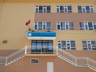 Manisa Tarzanı Ahmet Bedevi İlkokulu