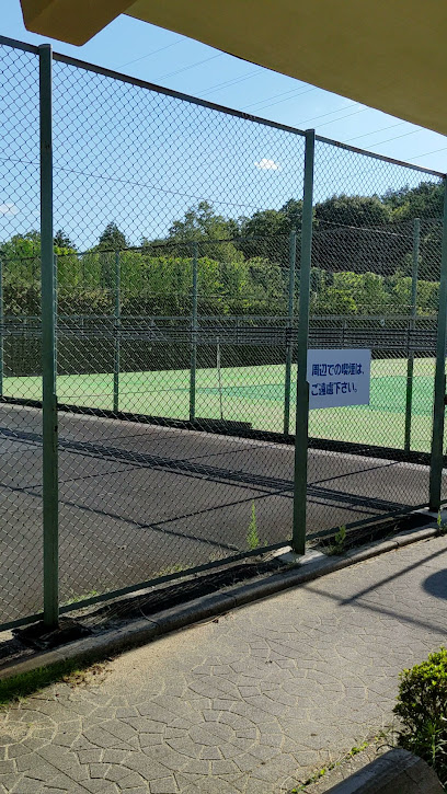 生駒市総合公園テニスコート