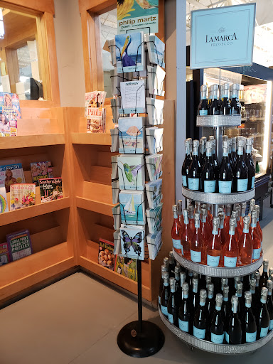 Grocery Store «Maritime Market», reviews and photos, 8 Maritime Way, Bald Head Island, NC 28461, USA