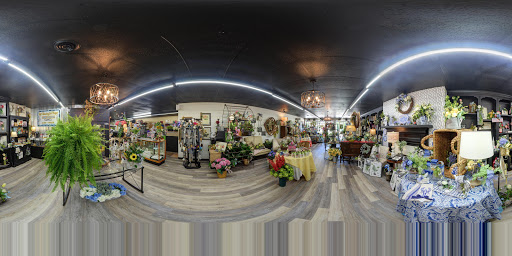 Florist «Mt Washington Florist», reviews and photos, 145 N Bardstown Rd, Mt Washington, KY 40047, USA