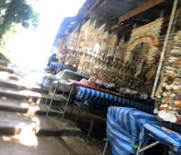 ร้านมุกสุสานหอย photo