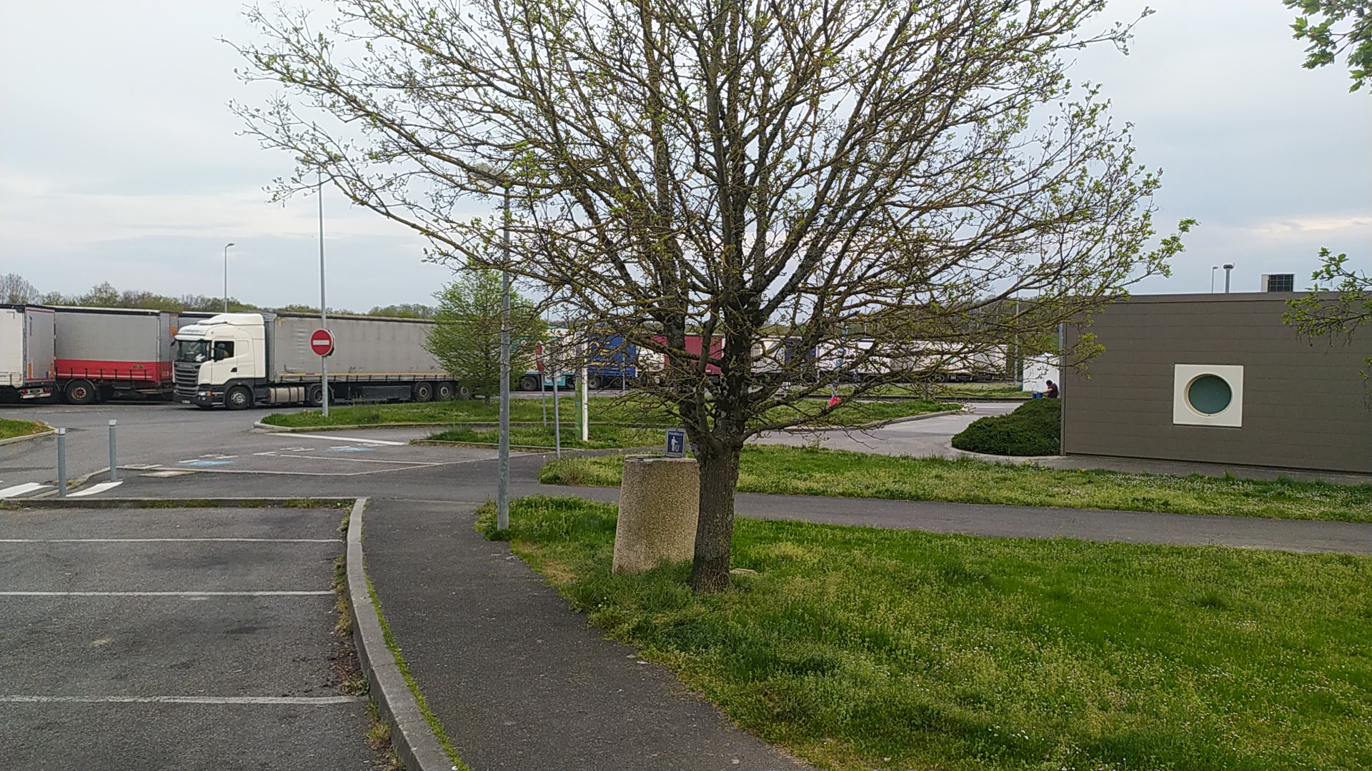 Photo n° 1 de l'avis de Anarbek. fait le 07/04/2020 à 17:57