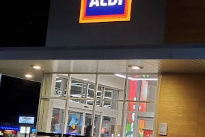 ALDI image