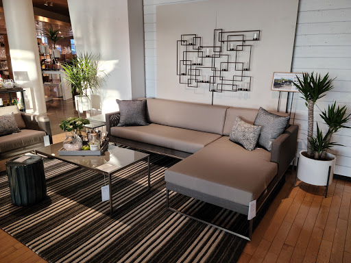 Furniture Store «Crate and Barrel», reviews and photos, 3965 Townsfair Way, Columbus, OH 43219, USA