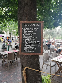 Atmosphère du Restaurant de spécialités provençales Le Resto Provençal à Marseille - n°4