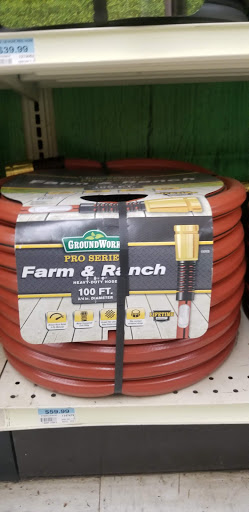 Home Improvement Store «Tractor Supply Co.», reviews and photos, 2211 Carmack Blvd, Columbia, TN 38401, USA