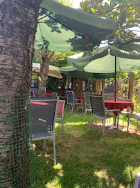 Atmosphère du Restaurant français La Panetiere à Barmainville - n°4