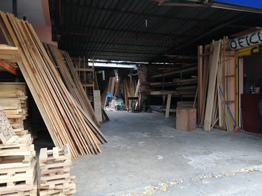 Tienda de carpintería prefabricada Mérida