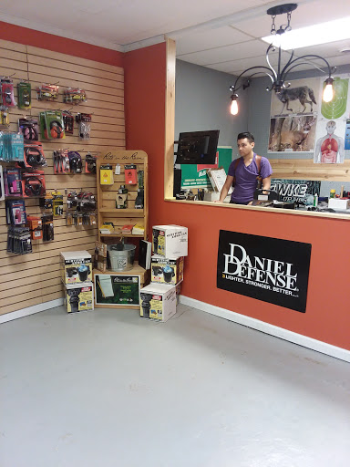 Sporting Goods Store «Buck Shot Sporting Goods», reviews and photos, 1606 IN-38, New Castle, IN 47362, USA