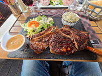 Steak du Restaurant de viande GOLD EAGLES Restaurant Brasserie Pub à Marseille - n°4