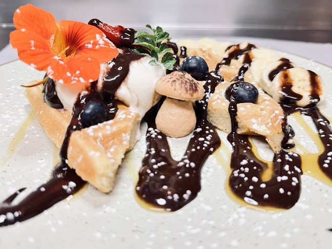 Fusion Cafe