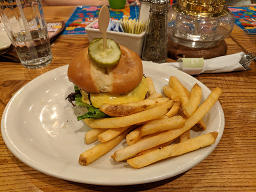 American Restaurant «Cracker Barrel Old Country Store», reviews and photos, 23030 Indian Creek Dr, Sterling, VA 20166, USA