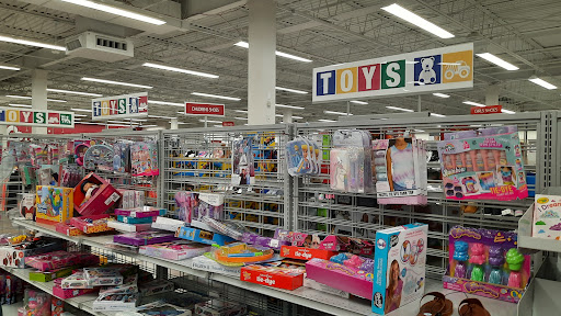 Clothing Store «Burlington Coat Factory», reviews and photos, 515 N Dupont Hwy, Dover, DE 19901, USA