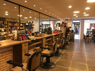 INSPIRATION BY SLIMANE espace coiffure à Aix-en-Provence