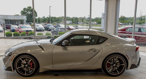 Toyota Dealer «Voss Toyota», reviews and photos, 2110 Heller Dr, Dayton, OH 45434, USA